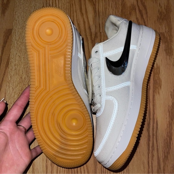 Travis Scott x air force 1 sail - Picture 3 of 5